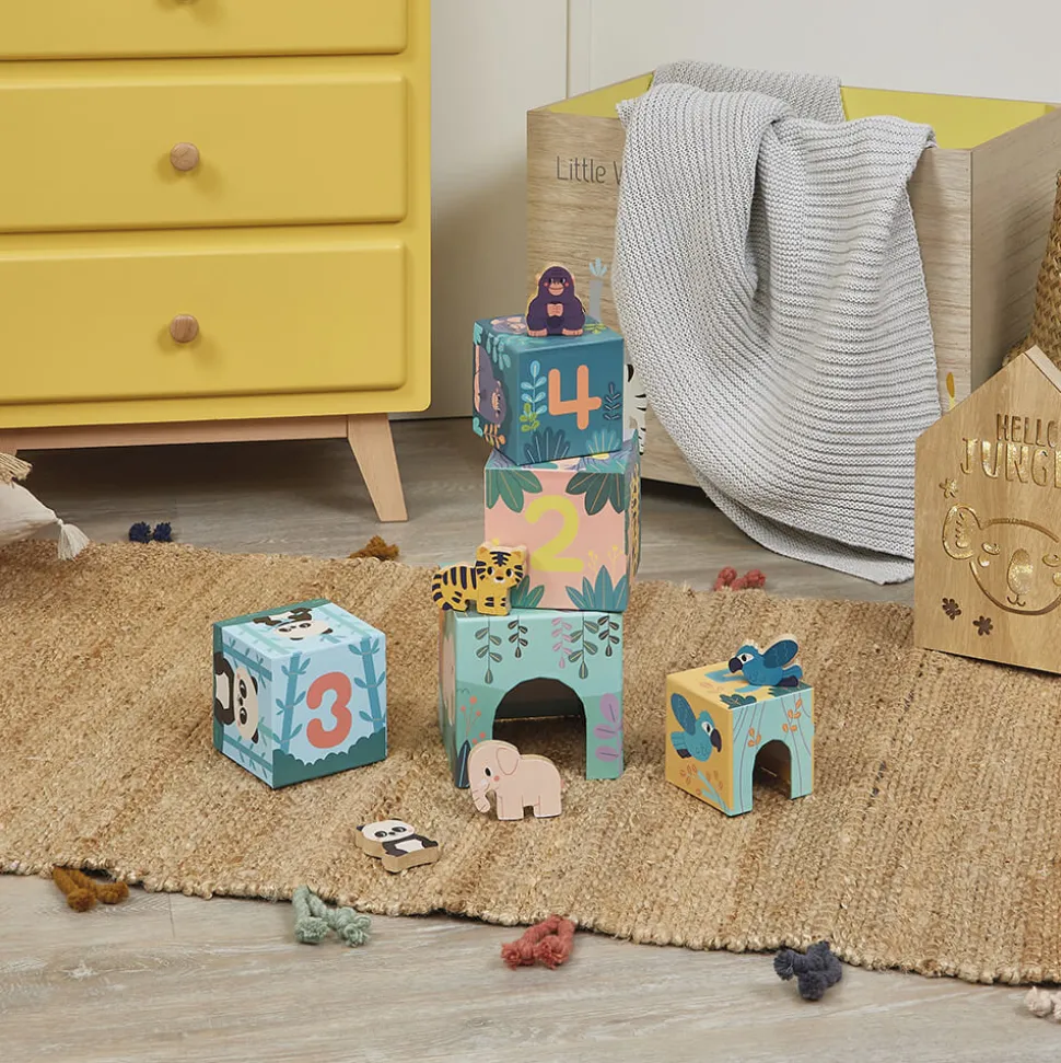 Pyramide en carton et figurines en bois Les Animaux - Partenariat WWF®